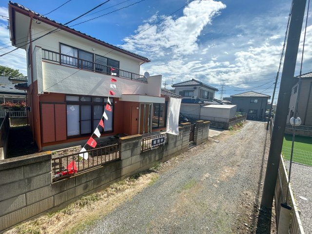 伊勢崎市山王町1期 中古住宅 《月々4万円台、駐車場4台、4LD