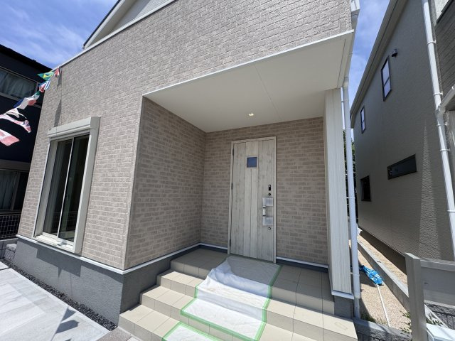 柏市新逆井2丁目新築戸建【土南部小学校:7分】のエントランス|エントランス