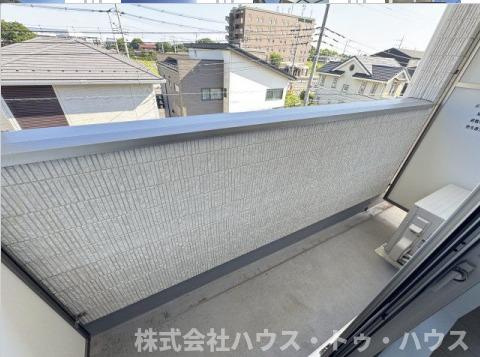 ラ・ブリーズ弐番館のバルコニー