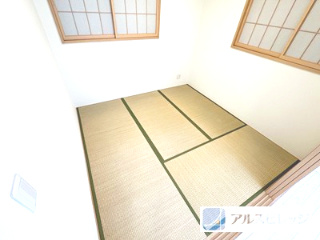 中古/清瀬市中里5丁目戸建の和室|日本らしい落ち着いた雰囲気の和室です