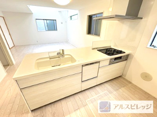 中古/清瀬市中里5丁目戸建のキッチン|きれいなキッチンです