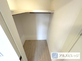 中古/清瀬市中里5丁目戸建の収納|ちょっとした収納スペースも充実しています