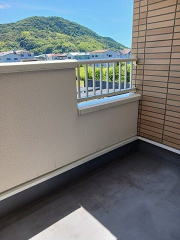 【バルコニー】 | プランドール　３ | バルコニーからの眺めを楽しみながら食事をしませんか