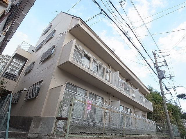 クイーンズハイツ名倉