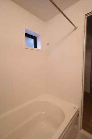 《仲介手数料無料》上尾市西宮下４丁目380-13新築一戸建てKEIAI GRACE