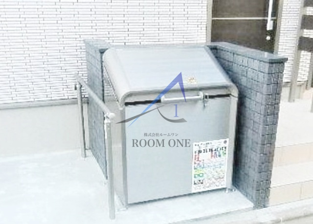 ソルディアス クローバーのその他共用部分|敷地内ごみ置き場です。