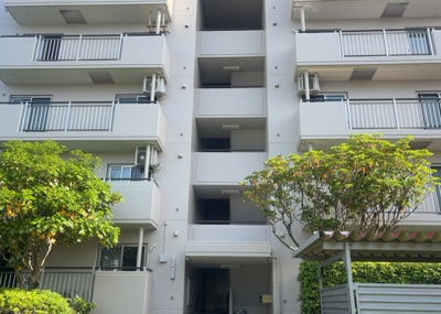 【構造・工法・仕様】 | 小山田桜台２９号棟 | ＲＣ造、Reinforced Concreteは直訳すると補強されたコンクリートです。主に柱や梁・床・壁が鉄筋とコンクリートで構成おり、鉄筋を組んだ型枠にコンクリートを流し込んで固めたものを指します。