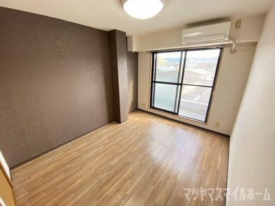 【居間・リビング】 | ロータリーマンション鴻池倶楽部
