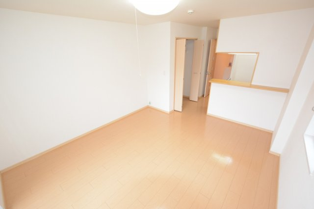 ２面採光の明るいお部屋です。