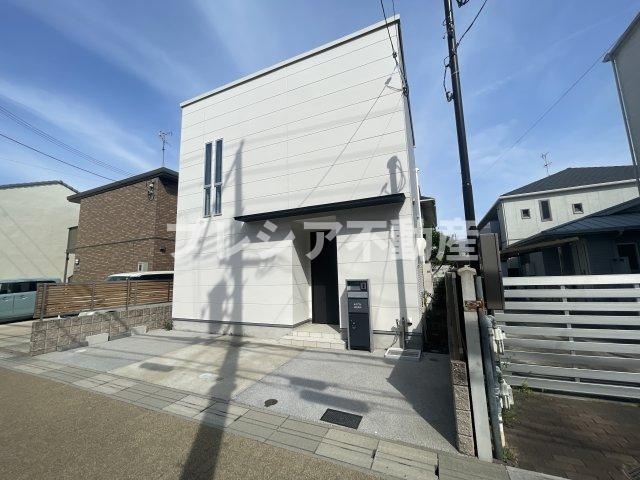 エクリュ西宮里中