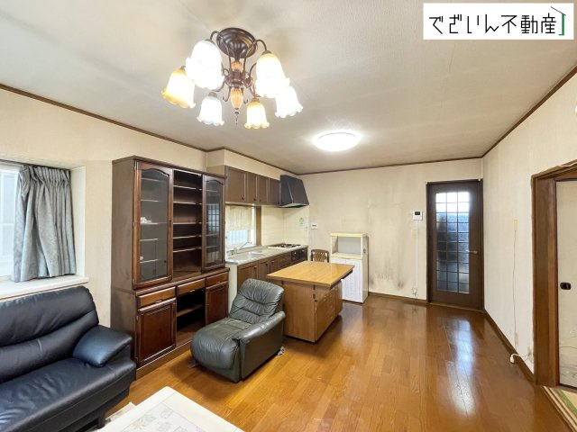 【居間・リビング】 | 行田市清水町　中古住宅   | 現地(2026年5月撮影)
