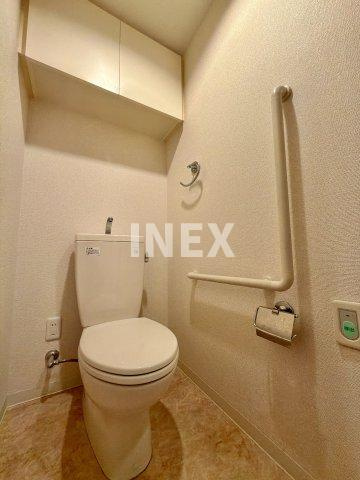 横浜市港南区上大岡西１丁目の賃貸マンションのトイレ
