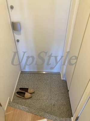 【玄関】 | ラドゥセール志茂
