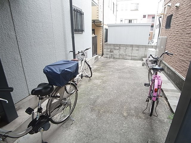 グレースシャトーのその他共用部分|敷地内、駐輪スペース