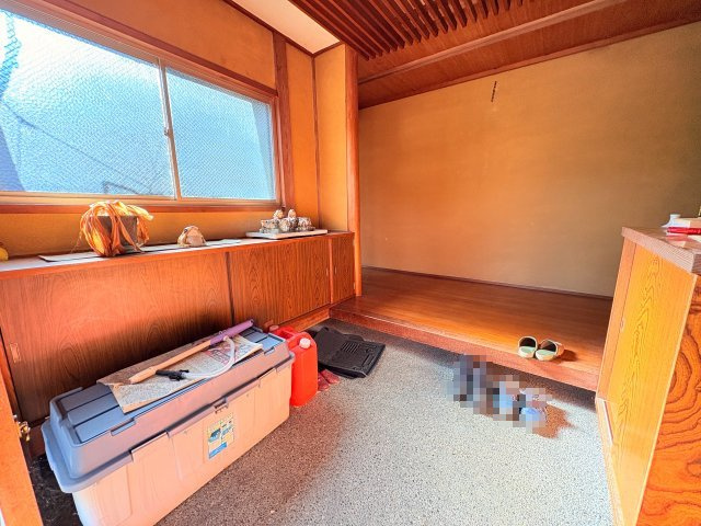 【玄関】 | 新発田市中央1丁目　庭付き古民家風戸建　6DK