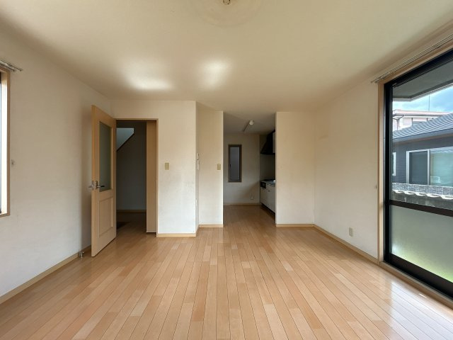 久保田町1丁目　中古戸建の居間・リビング