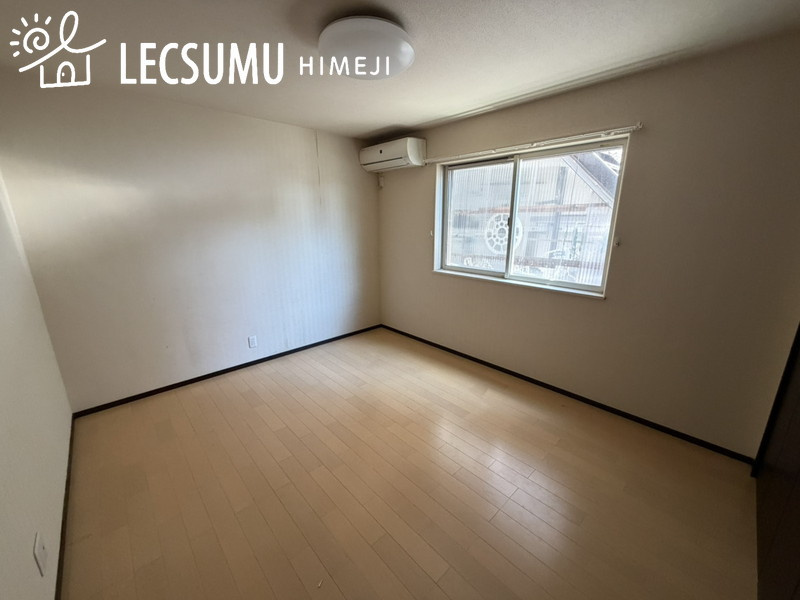 姫路市飾磨区今在家4丁目/中古戸建の洋室