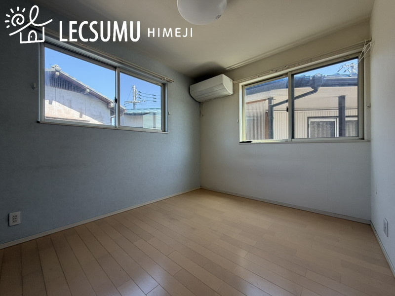 姫路市飾磨区今在家4丁目/中古戸建の寝室