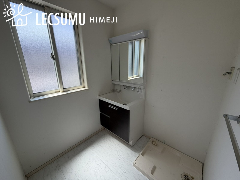 姫路市飾磨区今在家4丁目/中古戸建の独立洗面台