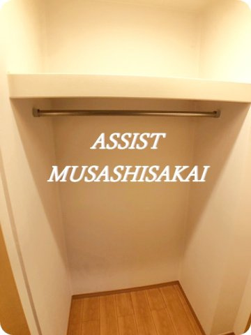 プラムの収納|別部屋同仕様の写真です。