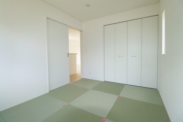 矢吹町曙町第４　　　２号棟　　　善郷小学校、矢吹中学区の和室