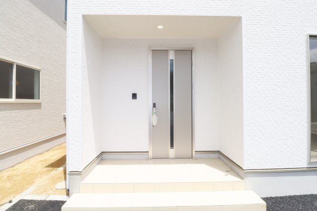 矢吹町曙町第４　　　２号棟　　　善郷小学校、矢吹中学区の玄関