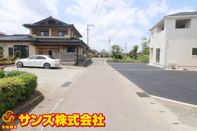 矢吹町曙町第４　　　２号棟　　　善郷小学校、矢吹中学区の外観|南側前面道路