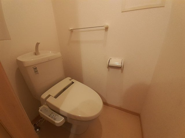 シン．シン．ハウスＢのトイレ