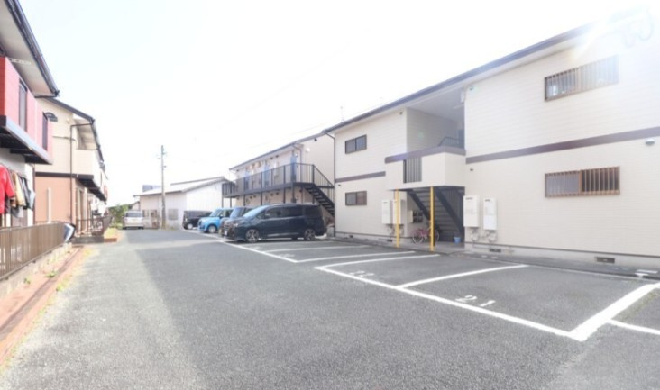 ロイヤルハイツ　C棟の駐車場|駐車場です
