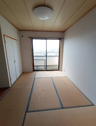 糸島市一棟ビルの和室