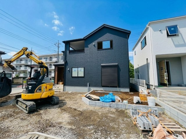 【Livele Garden】　古河市三和　全2邸の外観|〇１号棟〇
広々主寝室8.5帖！ゆったり和室付きの間取りです♪
2026年7月撮影