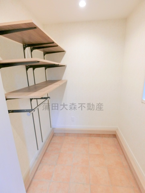 蒲田1丁目賃貸住宅の収納|シューズインクローク
