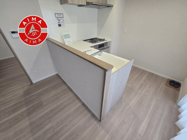 ロワールマンション野間のダイニング|お食事も、くつろぎの時間も。光と風が抜けるのびやかな設計。
