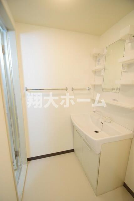 豊島区駒込７丁目の賃貸マンションの内装