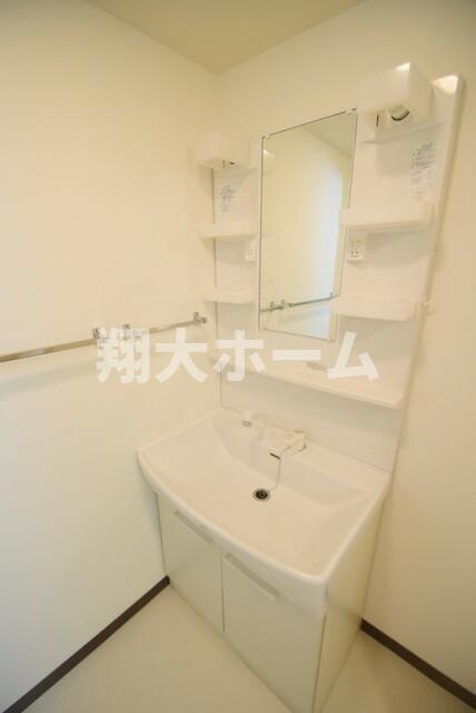 豊島区駒込７丁目の賃貸マンションの洗面所