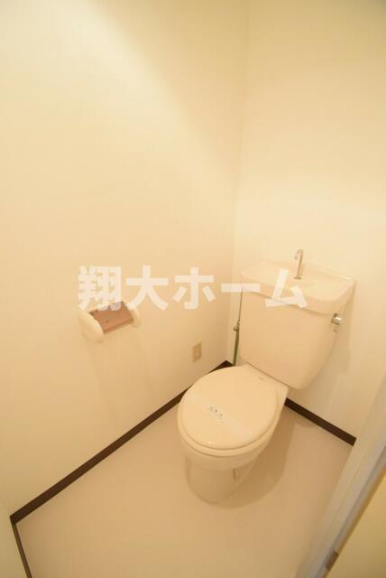 豊島区駒込７丁目の賃貸マンションのトイレ