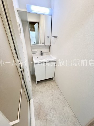東大阪市高井田西６丁目の賃貸マンションの洗面所