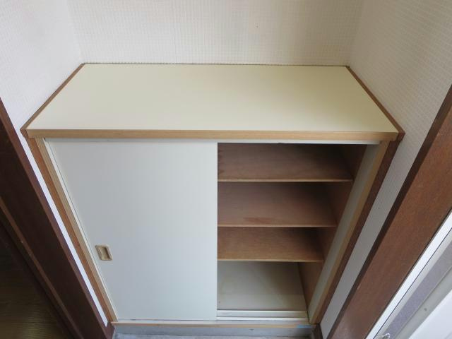 シャルムＳＯＩ７の玄関