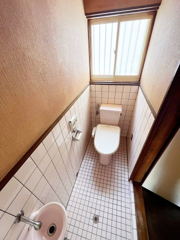 和歌山市榎原　中古戸建のトイレ