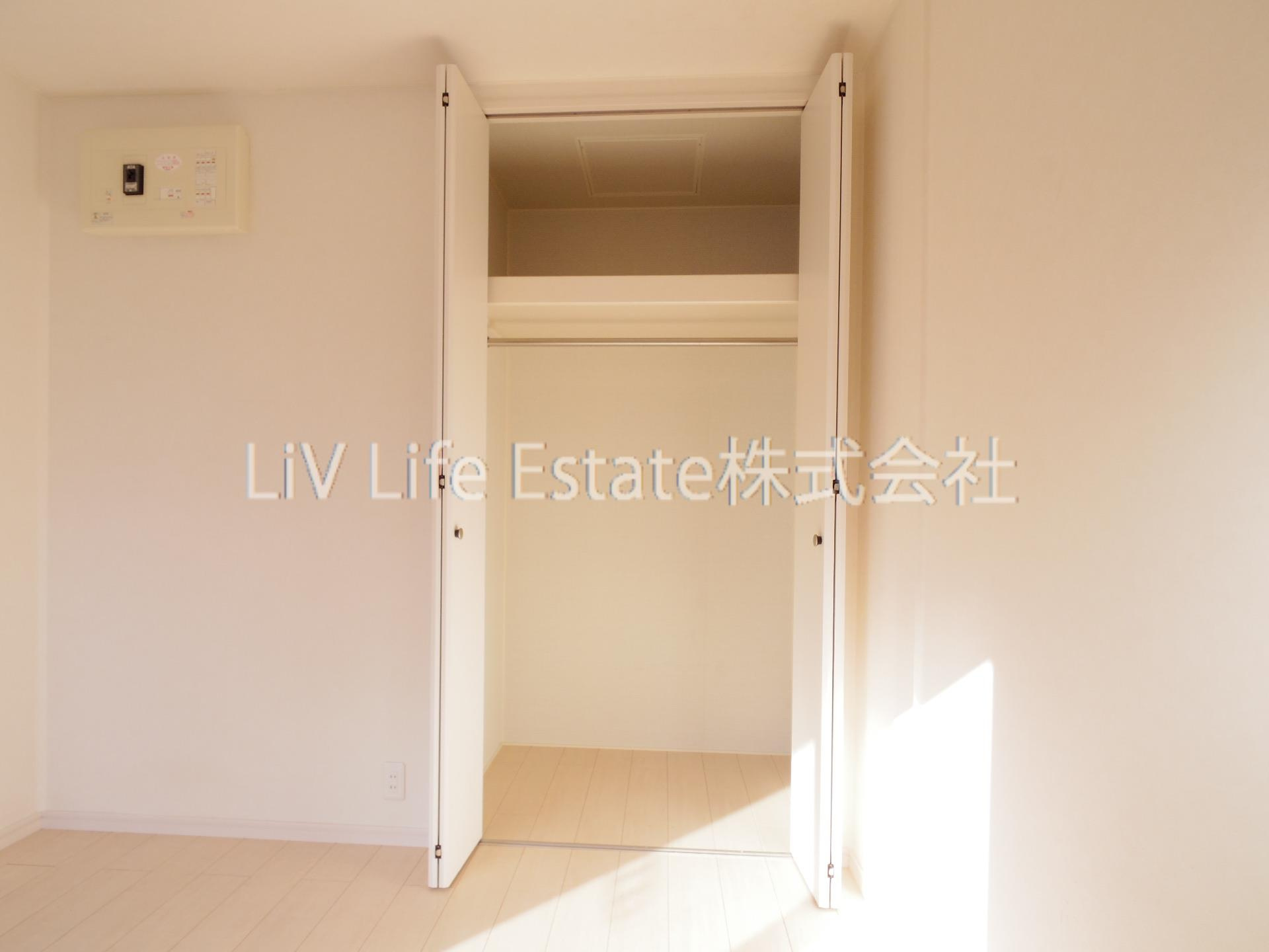 東村山市萩山町１丁目のアパートの収納