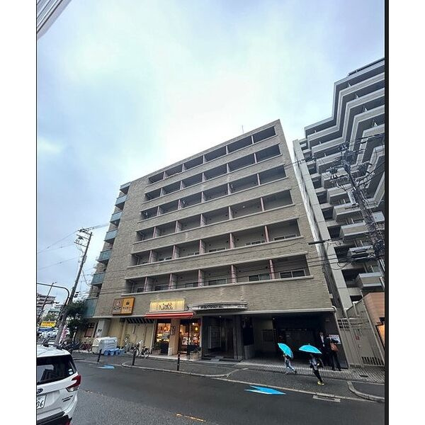 東明マンション江坂の外観