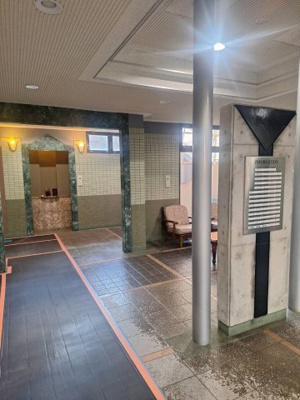 【エントランス】 | ネオハイツ鳥取
