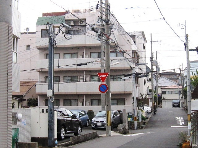 クロワートル六甲の外観