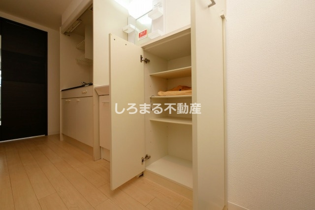 エスリードコート難波ウエストの収納