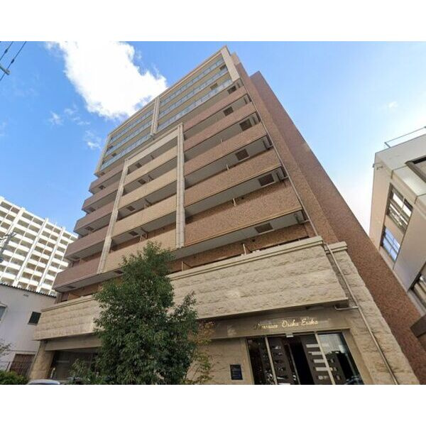 プレサンスOSAKA江坂の外観