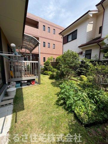 本郷北方　中古戸建の庭
