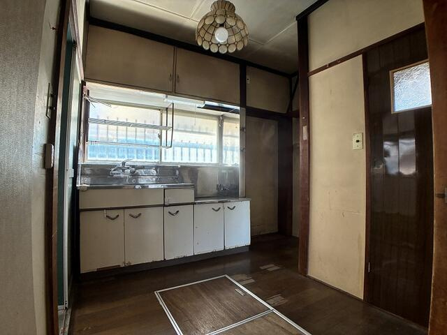 松戸市西馬橋３丁目戸建のキッチン|内装リフォーム前