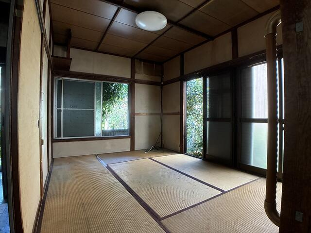 松戸市西馬橋３丁目戸建の居間・リビング|内装リフォーム前
