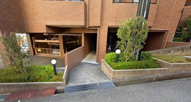 ヴェルビュ六甲山手の駐車場|駐車場空有り(要確認)