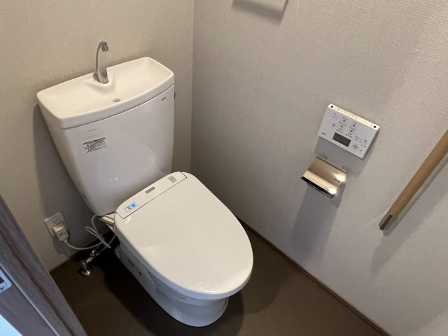 アトラス新宿左門町のトイレ